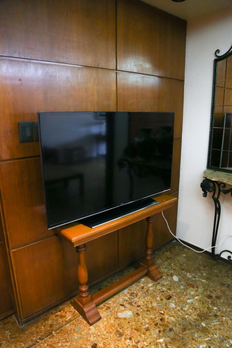 Amplio Departamento 3 En Palermo Con Terraza Y Parrilla Appartement Buenos Aires